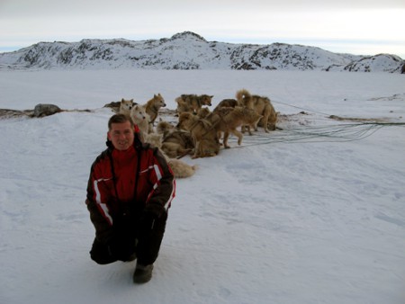 Beppe e la propria muta di cani da slitta